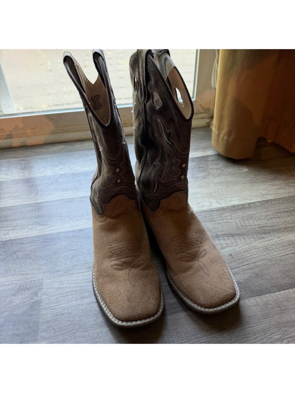 Old West Cowboy Boots VB9113Y Size 7 Brown & Tan With Embroidered Design